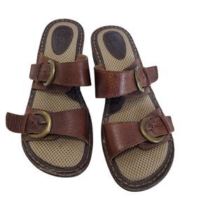 b.o.c. Women's Brown Leather Sandals, Size 8 M